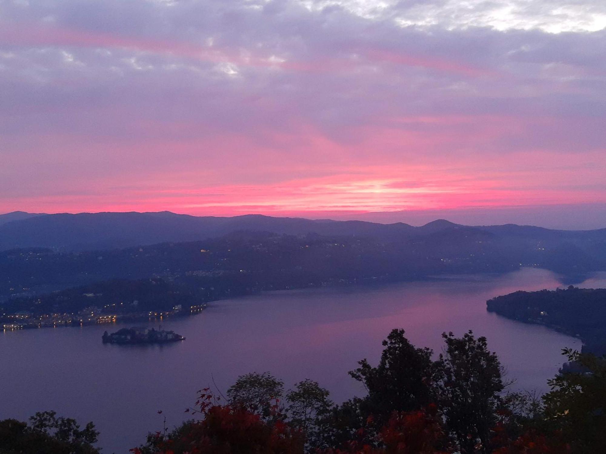 Hotel Panoramico Lago D'Orta (Adults Only) Мадонна-дель-Сассо Экстерьер фото