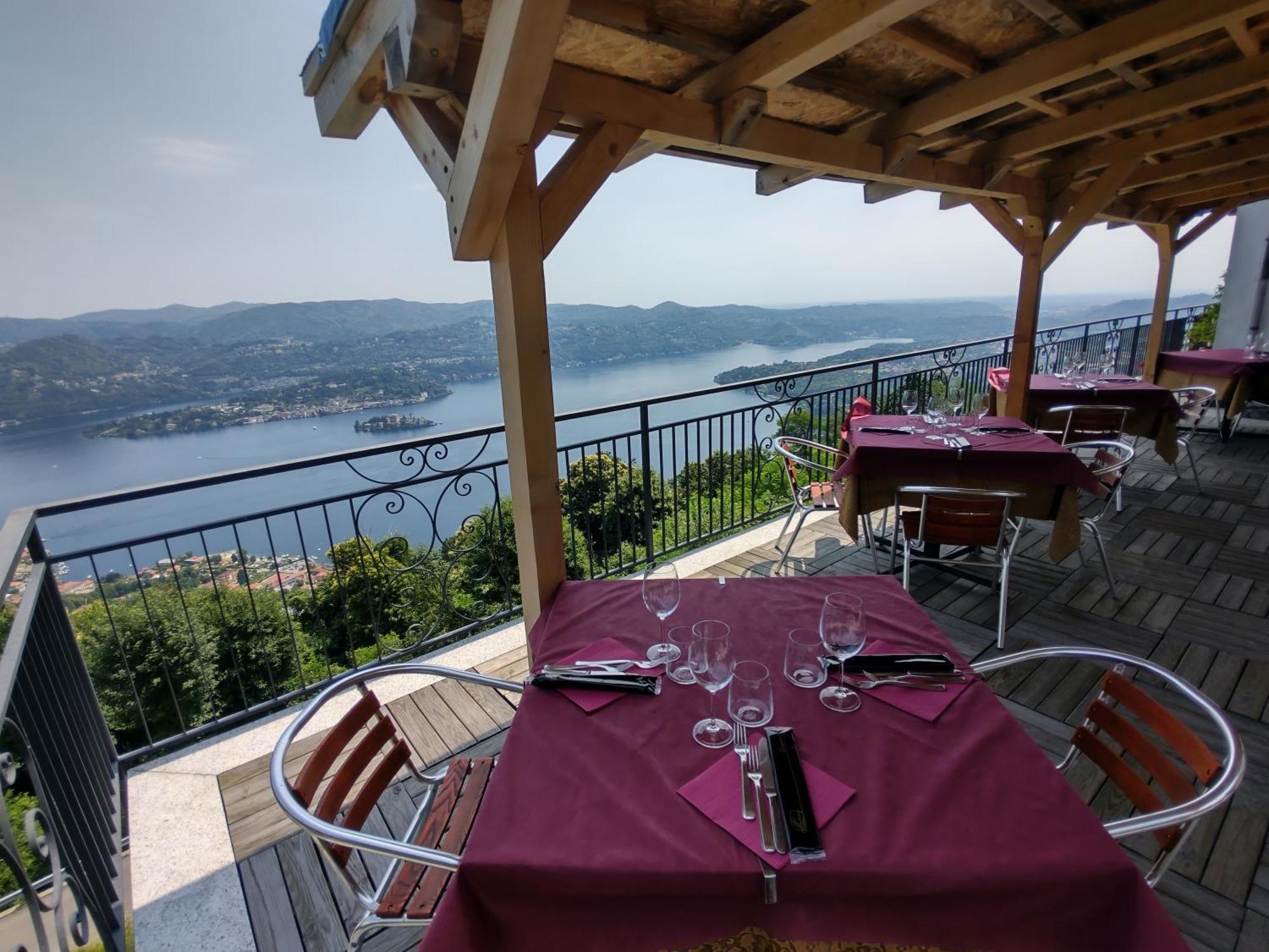 Hotel Panoramico Lago D'Orta (Adults Only) Мадонна-дель-Сассо Экстерьер фото