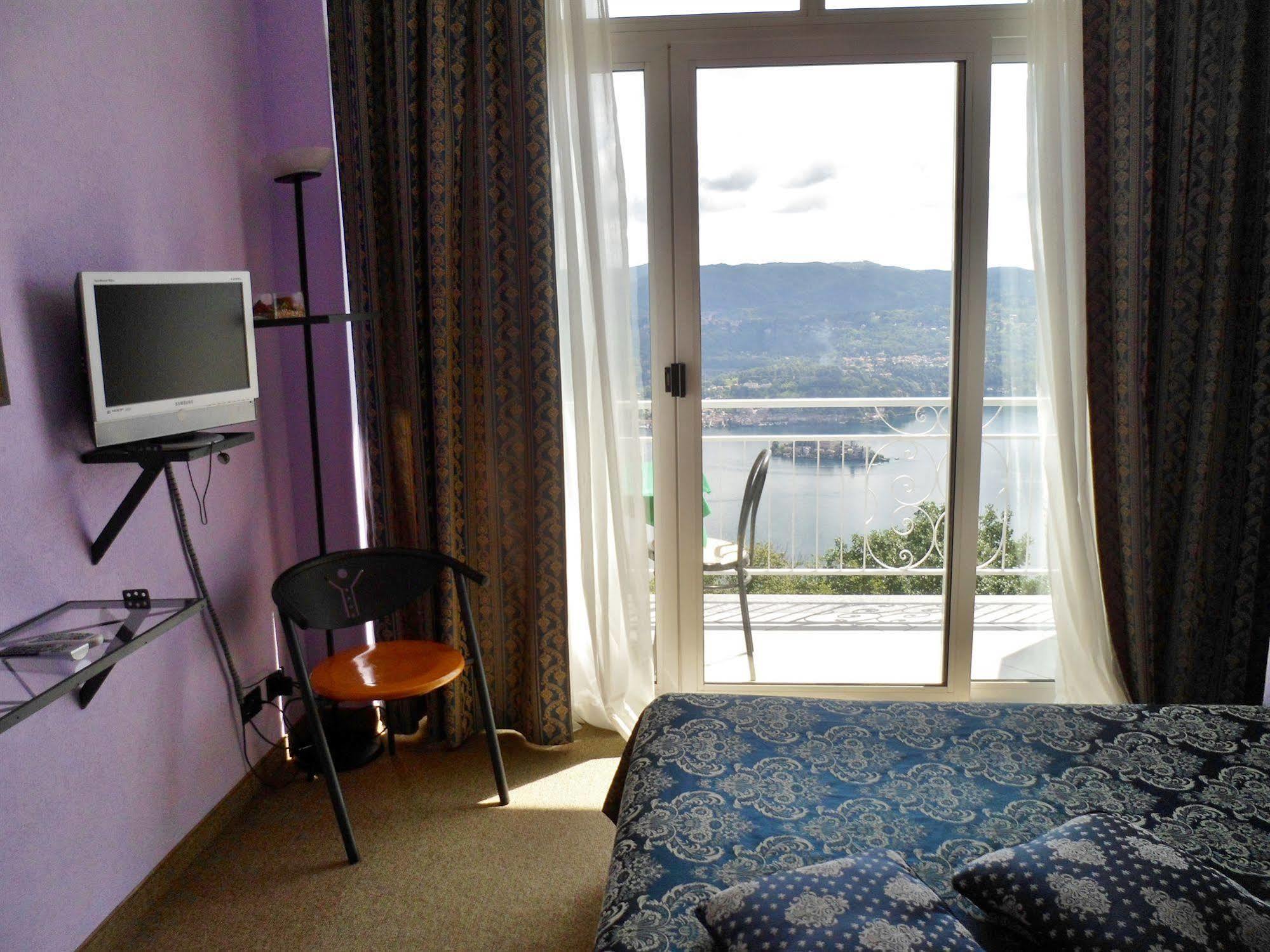 Hotel Panoramico Lago D'Orta (Adults Only) Мадонна-дель-Сассо Экстерьер фото