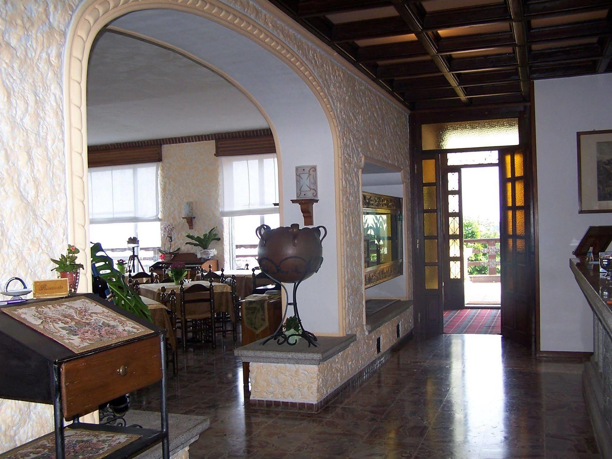 Hotel Panoramico Lago D'Orta (Adults Only) Мадонна-дель-Сассо Экстерьер фото